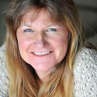 Elke Scholz